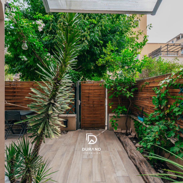 T2 D'EXCEPTION -M5 LES DOCKS- JOLIETTE MARSEILLE 13002
