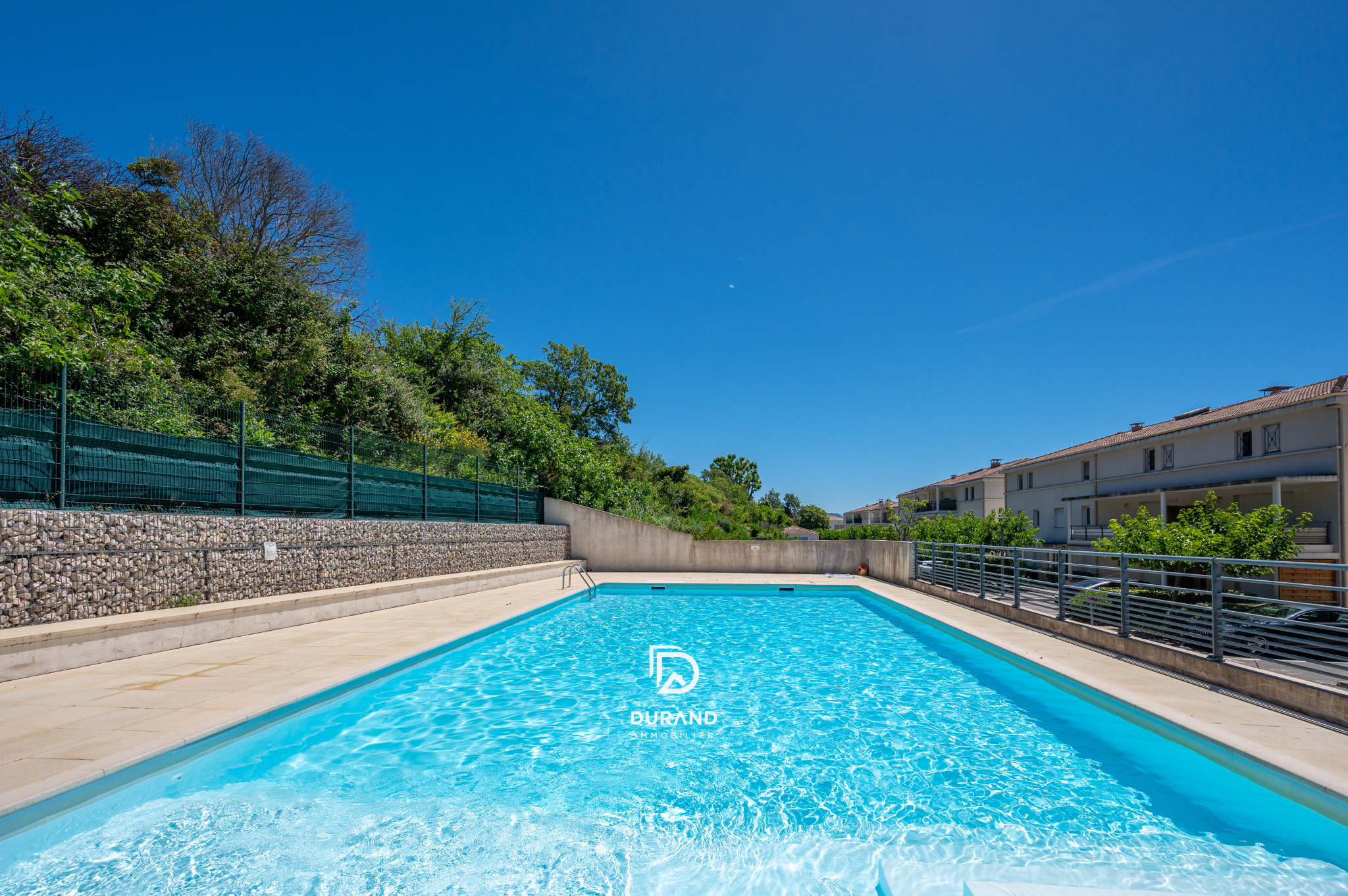 APPARTEMENT - T3 - 65M2 - PISCINE - ST MITRE - 13013 MARSEILLE