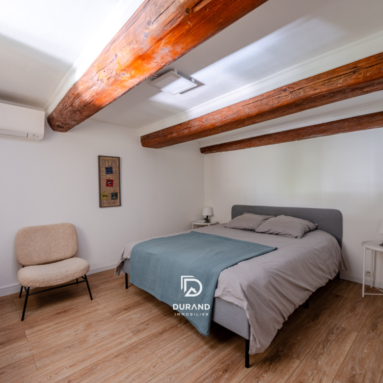APPARTEMENT - INDUSTRIEL - VAUBAN - 13006 MARSEILLE