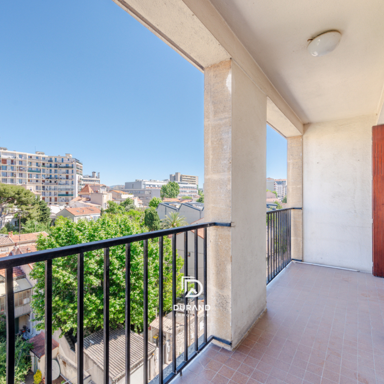 APPARTEMENT - TIMONE - FACULTES MEDECINE -  PHARMACIE- ODONTOLOGIE - 13010 MARSEILLE