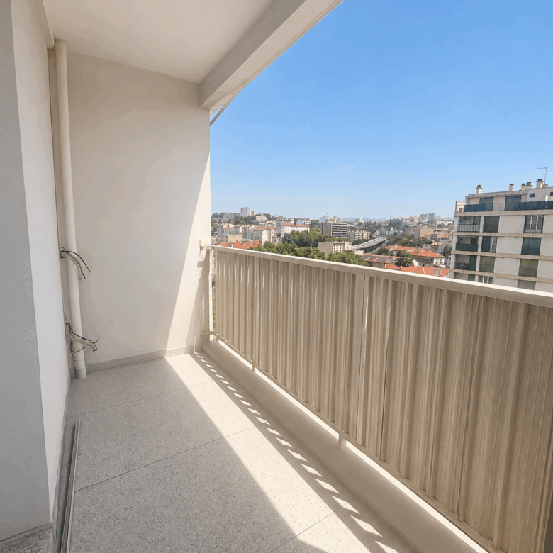 APPARTEMENT -BELLE DE MAI - 13003 MARSEILLE