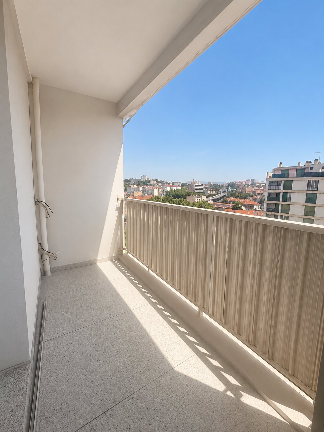 APPARTEMENT -BELLE DE MAI - 13003 MARSEILLE
