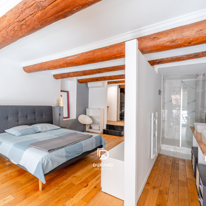 APPARTEMENT - INDUSTRIEL - VAUBAN - 13006 MARSEILLE