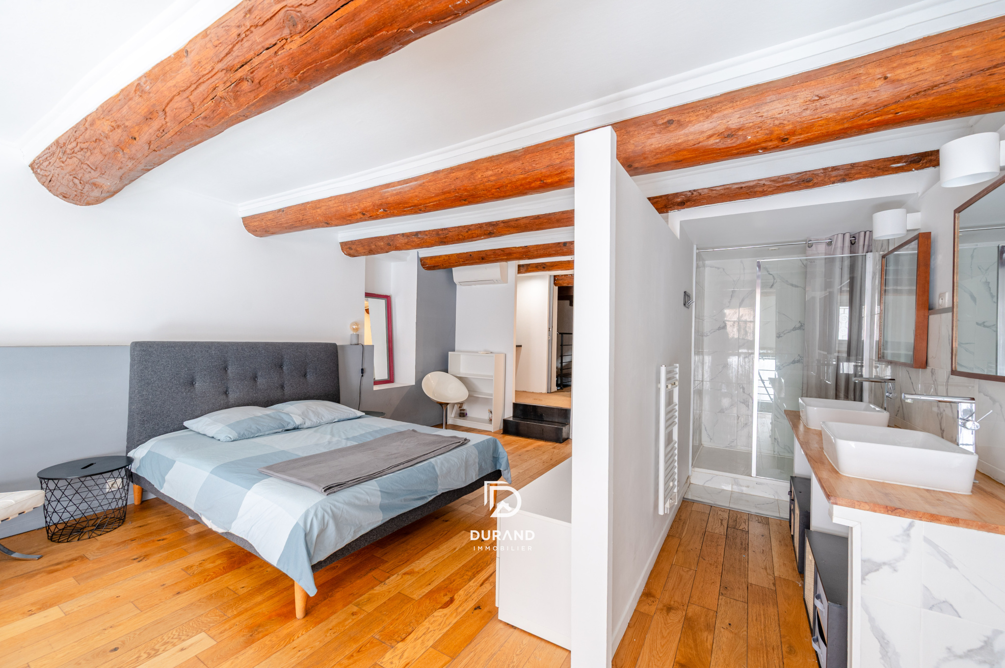 APPARTEMENT - INDUSTRIEL - VAUBAN - 13006 MARSEILLE