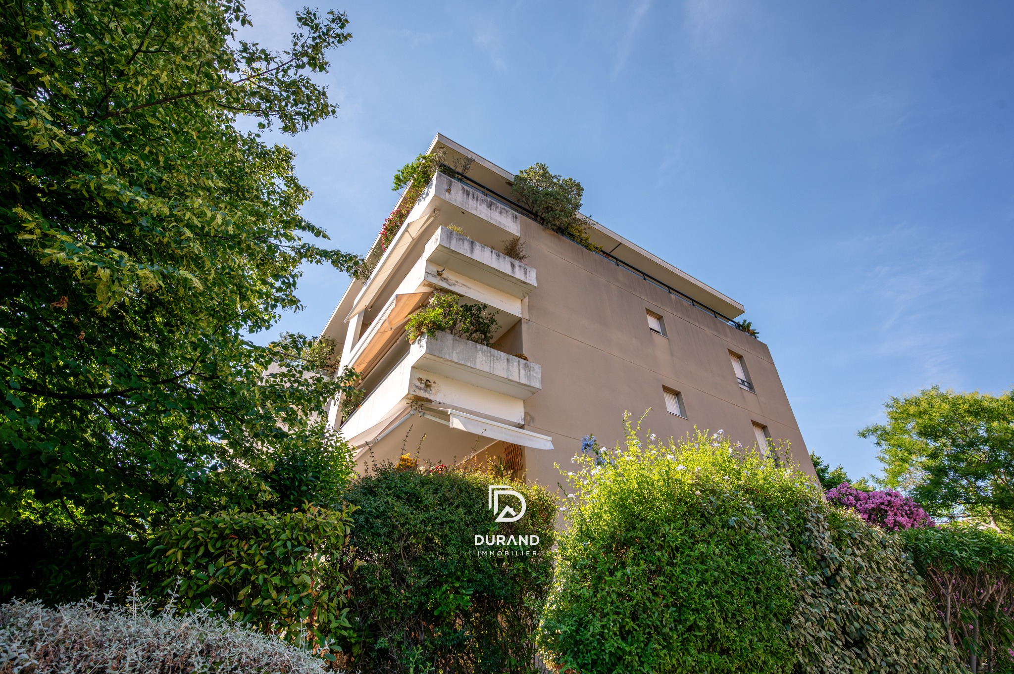 APPARTEMENT - T3 COUP DE FOUDRE - MAZARGUES - MARSEILLE 13009