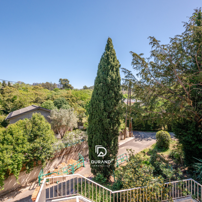 APPARTEMENT - T4 - LES BAUMETTES - 13009 MARSEILLE
