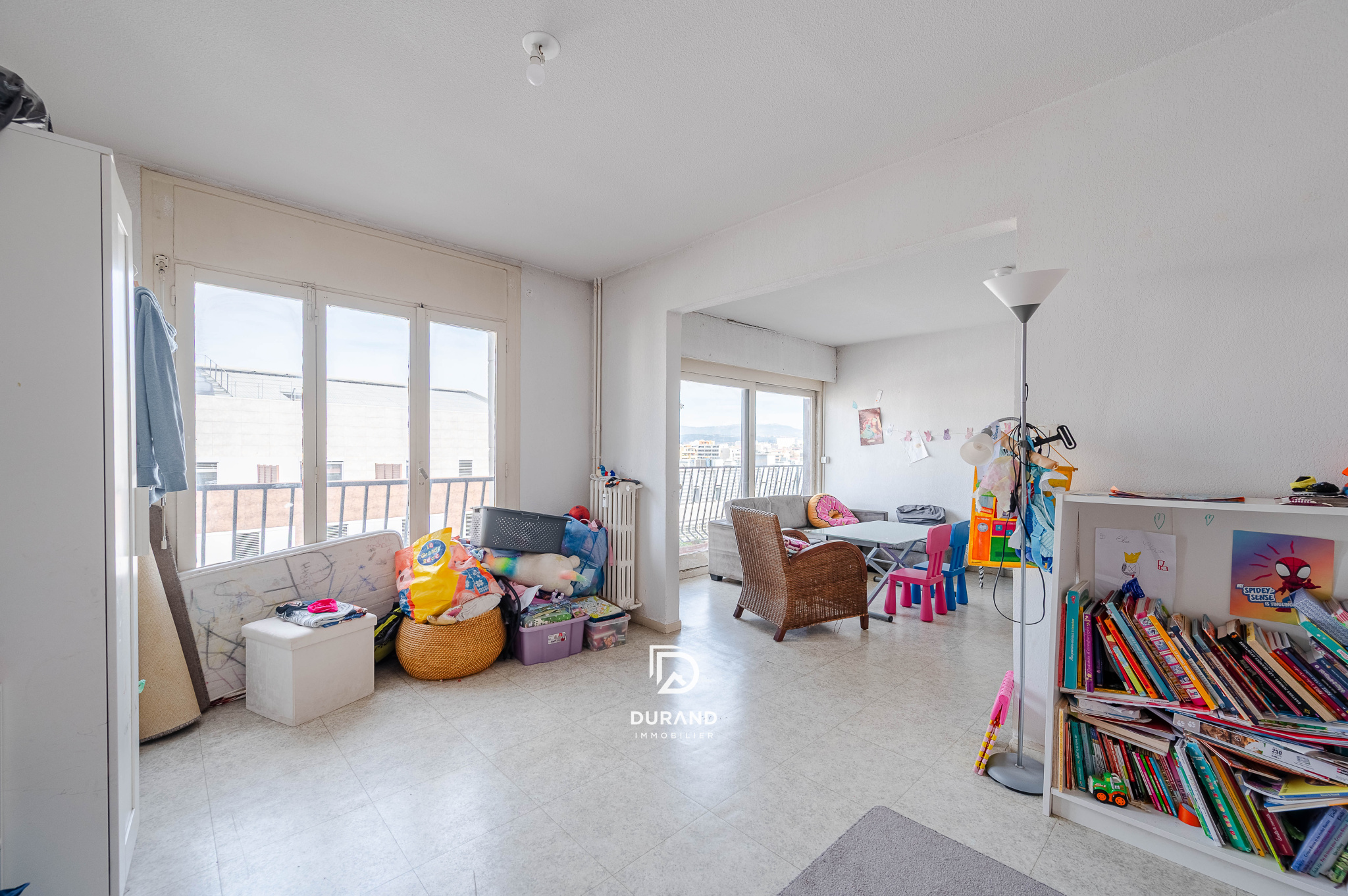 APPARTEMENT - HÔPITAL EUROPEEN - 13003 MARSEILLE