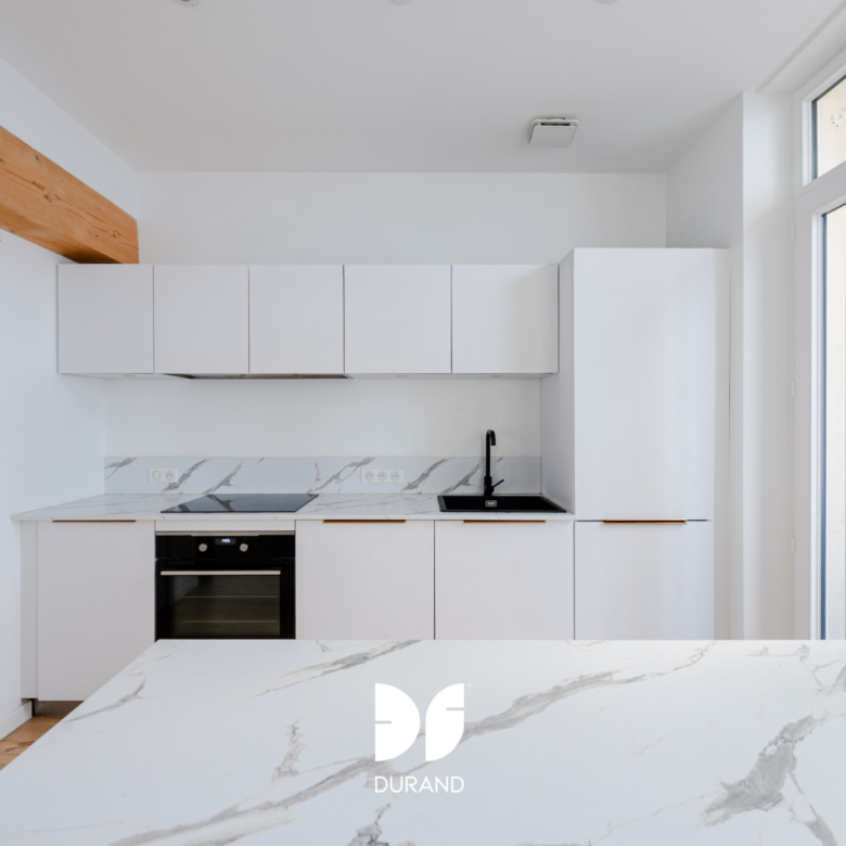 APPARTEMENT - TYPE 3 - CLE EN MAIN - PREFECTURE - 13006 MARSEILLE