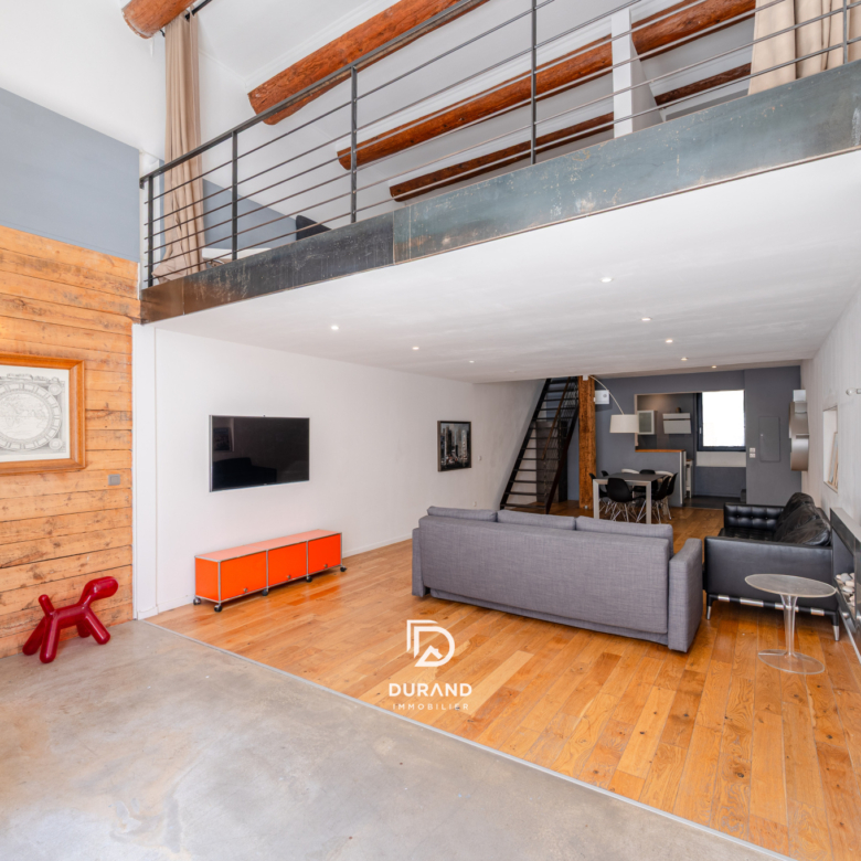 APPARTEMENT - INDUSTRIEL - VAUBAN - 13006 MARSEILLE