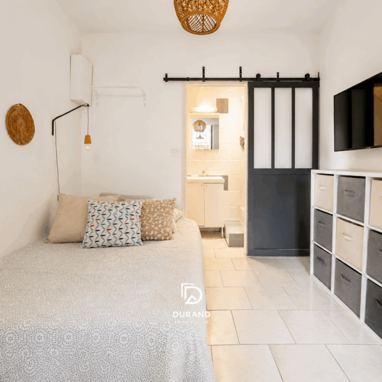 STUDIO - LODI - 13006 MARSEILLE
