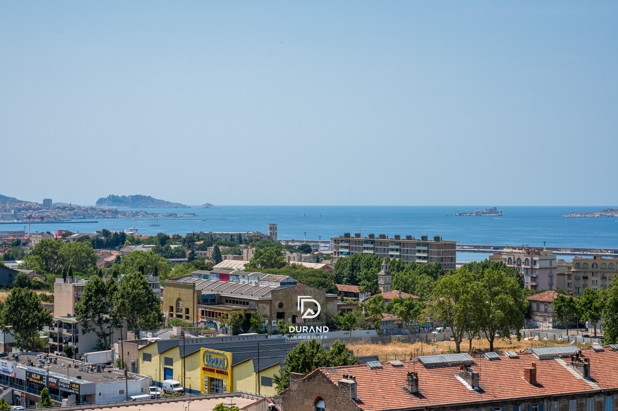 62M2 - SAINT LOUIS - 13015 MARSEILLE