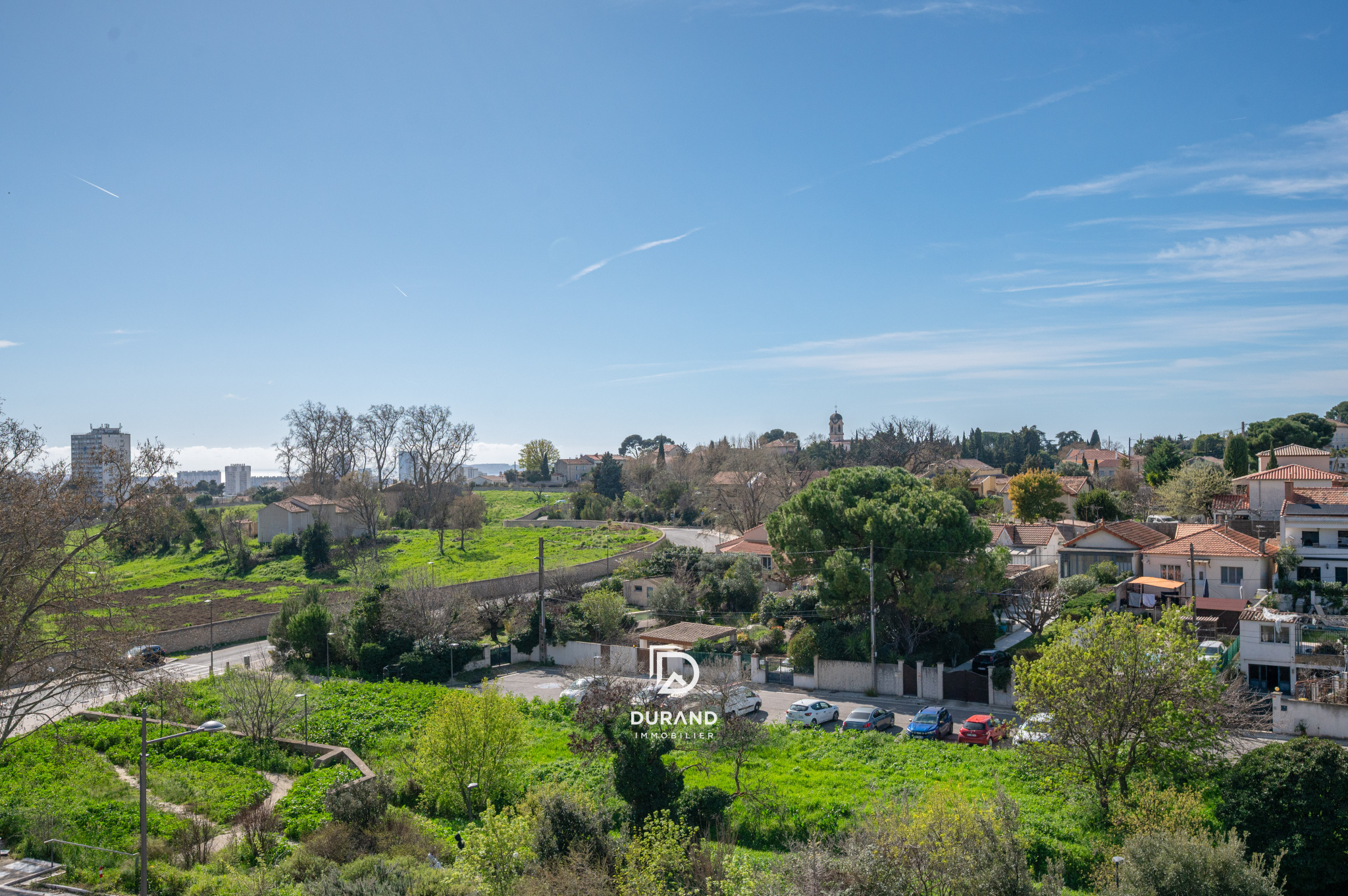 APPARTEMENT - PARKING - TERRASSE - SAINTE MARTHE - 13014 MARSEILLE