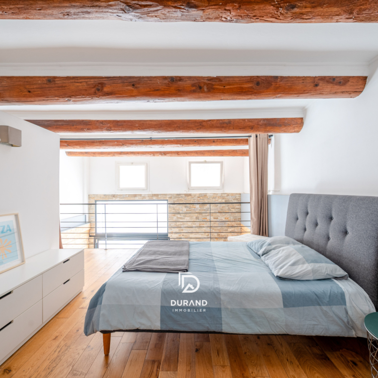 APPARTEMENT - INDUSTRIEL - VAUBAN - 13006 MARSEILLE
