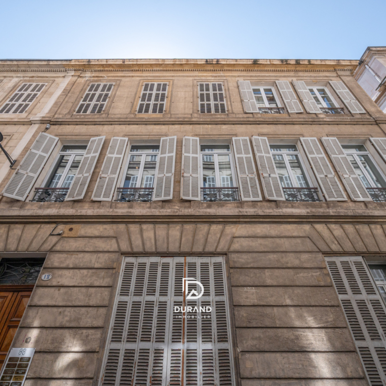 APPARTEMENT - ARCHITECTE - TERRASSE -  PALAIS DE JUSTICE - 13006 MARSEILLE