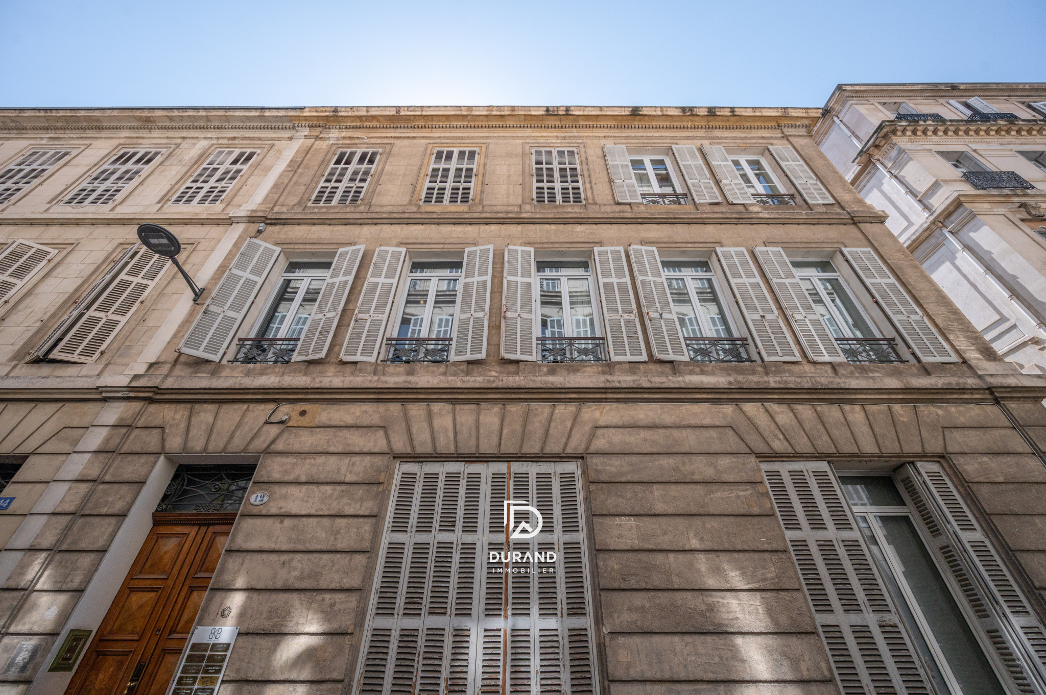 APPARTEMENT - ARCHITECTE - TERRASSE -  PALAIS DE JUSTICE - 13006 MARSEILLE