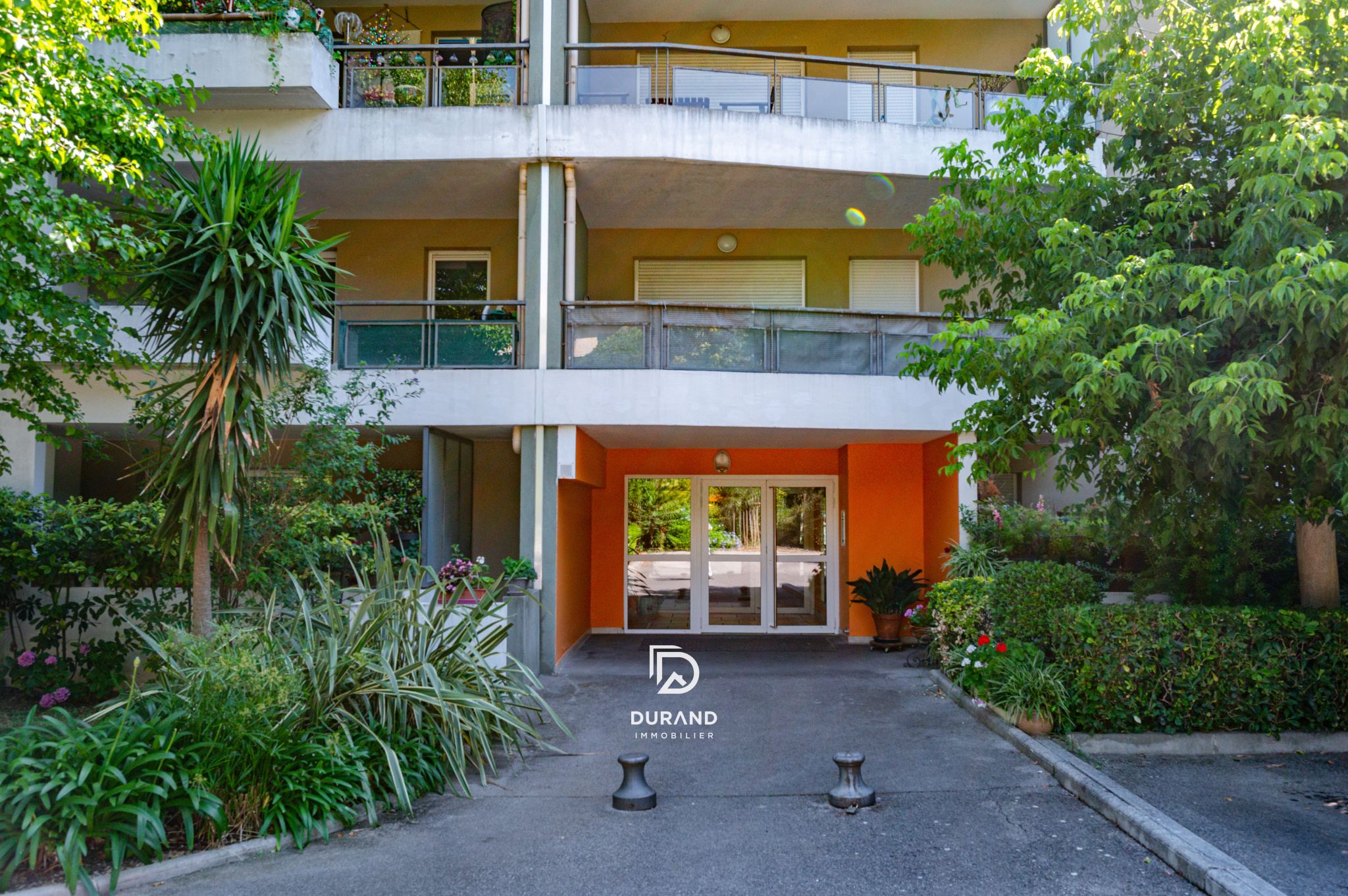 APPARTEMENT - T3 COUP DE FOUDRE - MAZARGUES - MARSEILLE 13009