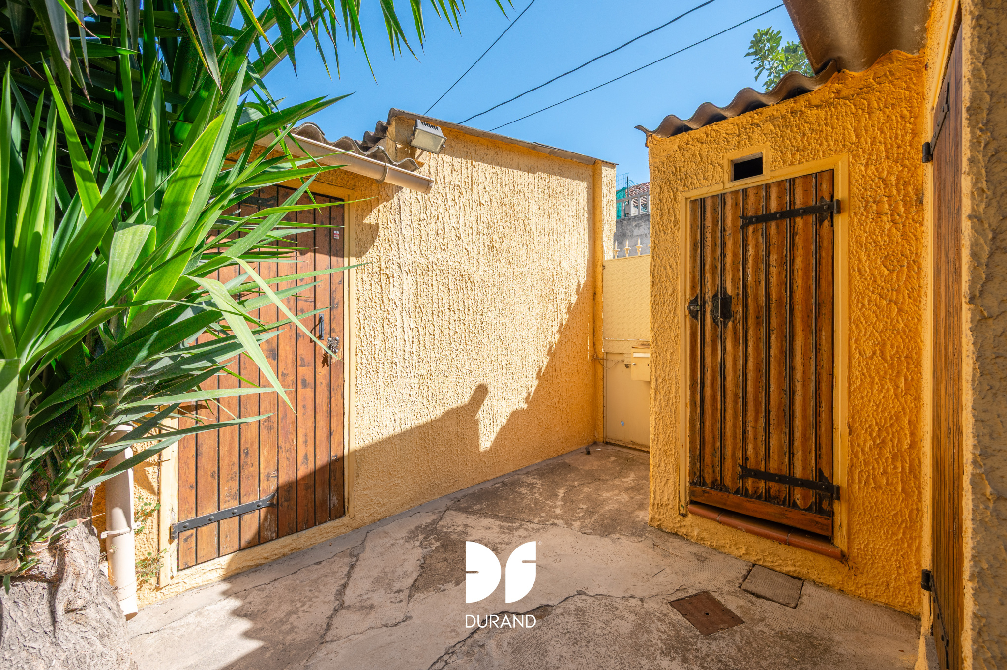 MAISON - TYPE 4 - TERRASSE - 13015 MARSEILLE
