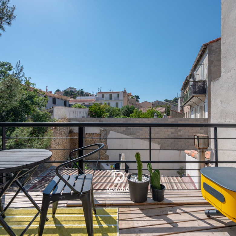 APPARTEMENT - ARCHITECTE - TERRASSE - BONNE MERE - VAUBAN 13006 MARSEILLE
