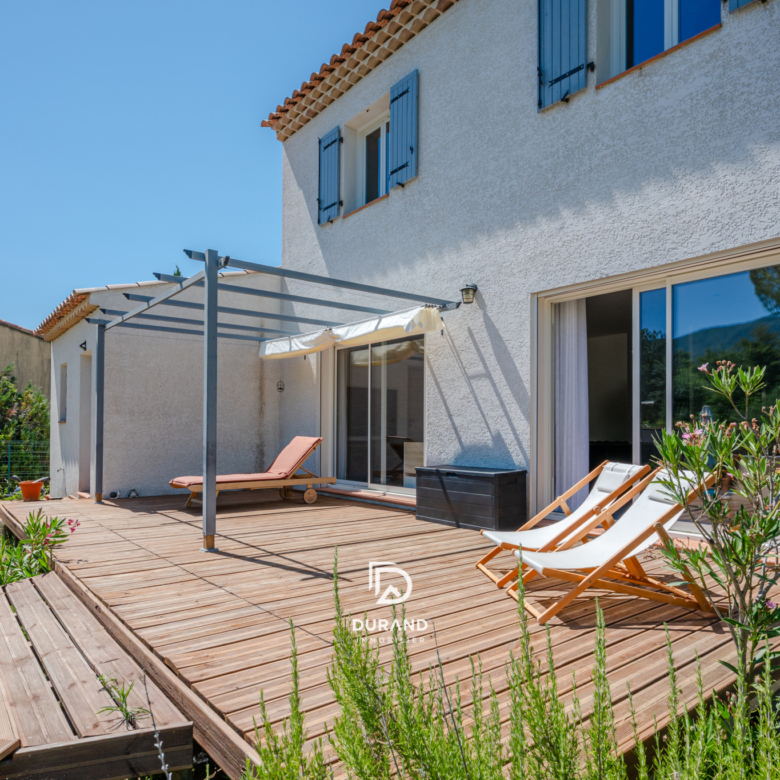 MAISON - JARDIN - SAINT ZACHARIE