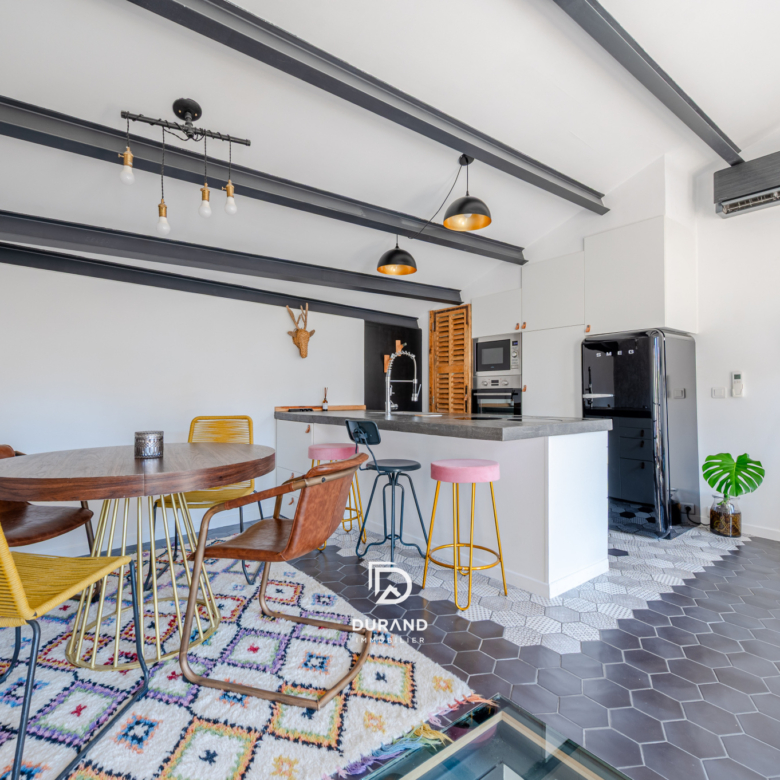 APPARTEMENT - ARCHITECTE - TERRASSE - BONNE MERE - VAUBAN 13006 MARSEILLE