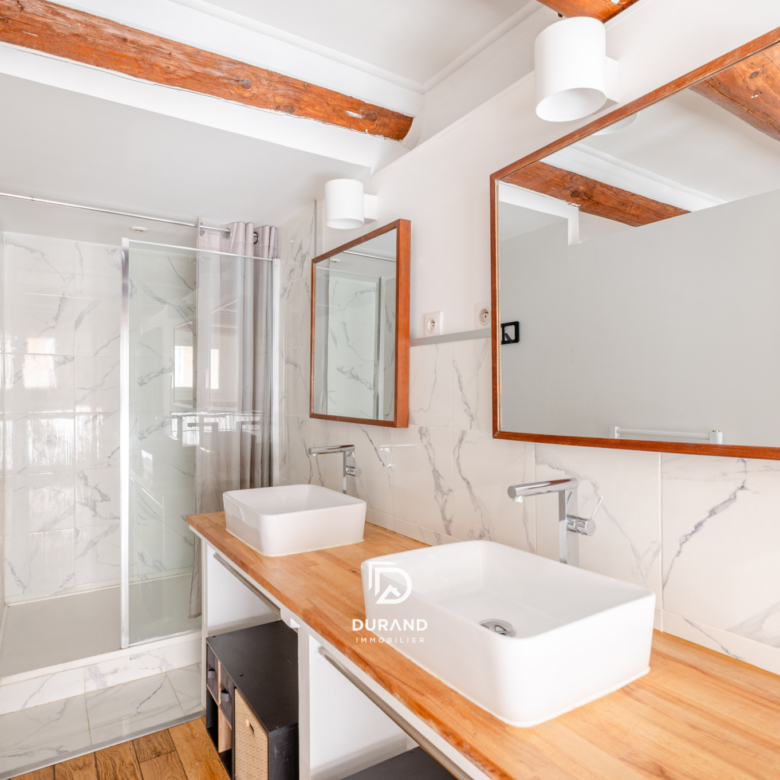 APPARTEMENT - INDUSTRIEL - VAUBAN - 13006 MARSEILLE