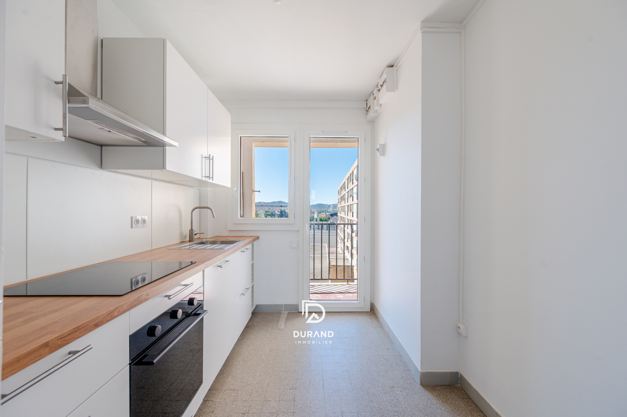 APPARTEMENT - TIMONE - FACULTES MEDECINE -  PHARMACIE- ODONTOLOGIE - 13010 MARSEILLE