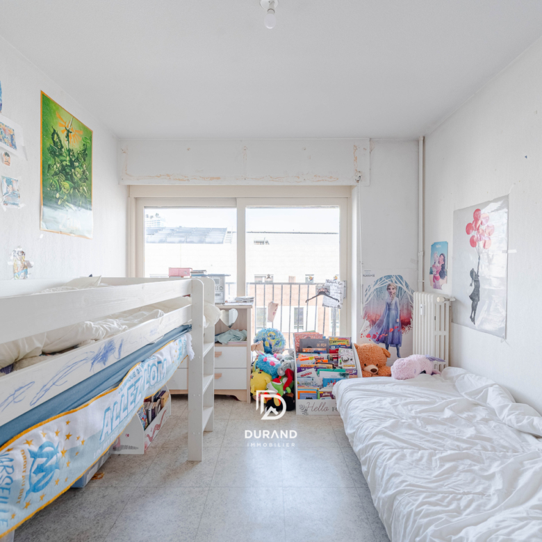 APPARTEMENT - HÔPITAL EUROPEEN - 13003 MARSEILLE