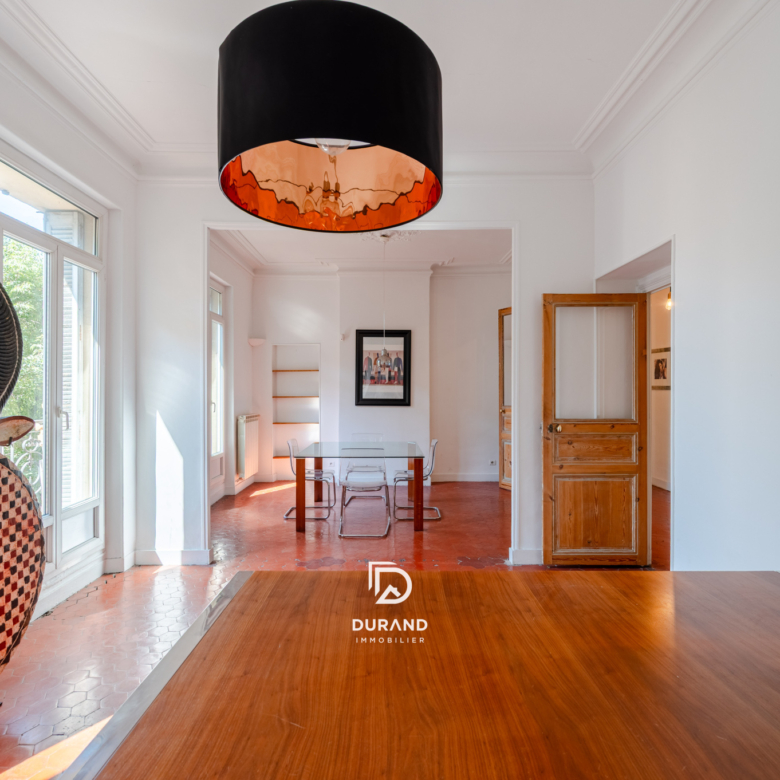 APPARTEMENT - PRÉFECTURE - 13006 MARSEILLE