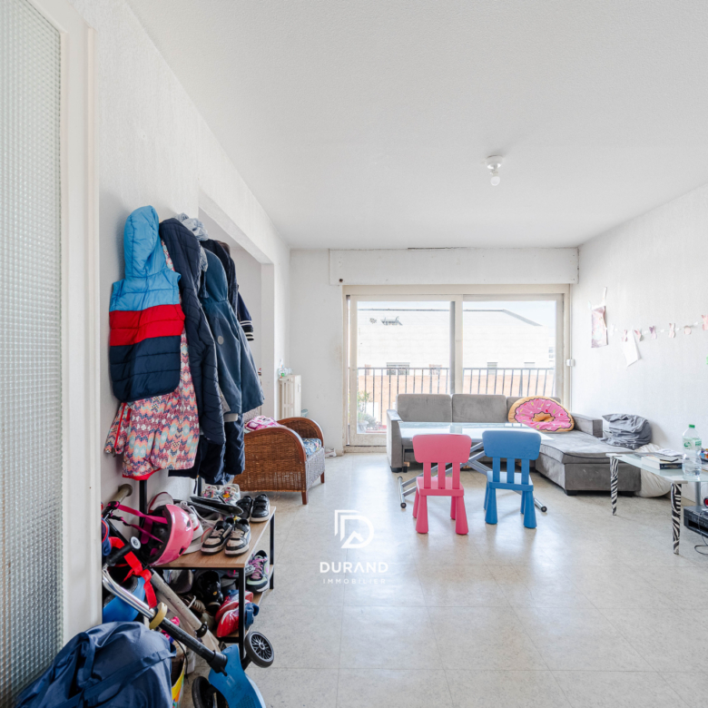 APPARTEMENT - HÔPITAL EUROPEEN - 13003 MARSEILLE