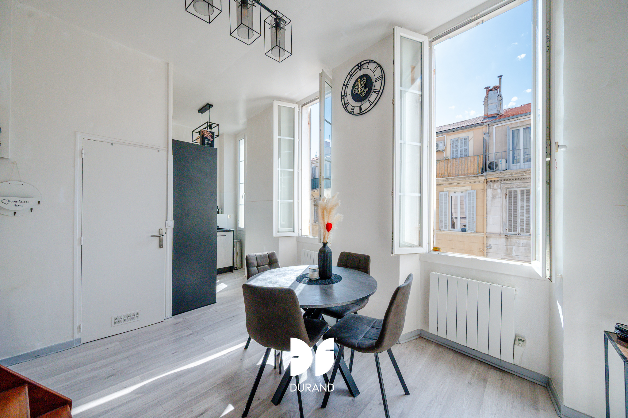APPARTEMENT - TYPE 1 BIS - ENDOUME - 13007 MARSEILLE