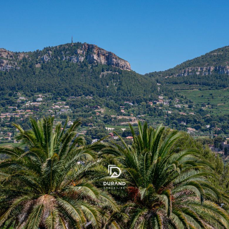 APPARTEMENT - VUE MER - TERRES MARINES - 13260 CASSIS