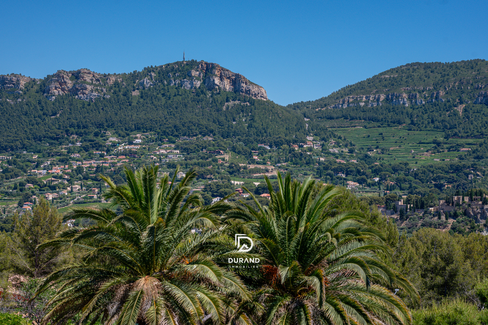 APPARTEMENT - VUE MER - TERRES MARINES - 13260 CASSIS