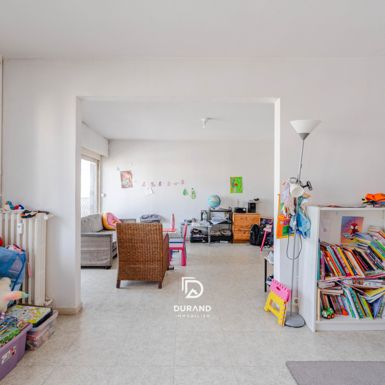 APPARTEMENT - HÔPITAL EUROPEEN - 13003 MARSEILLE