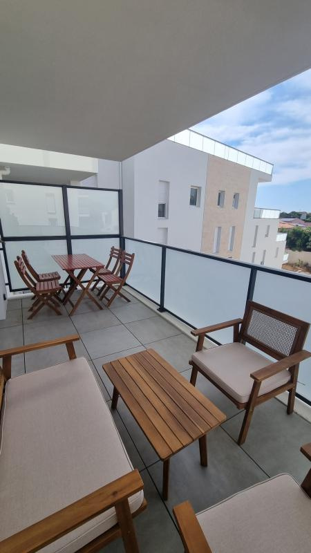 VIEILLE CHAPELLE - POINTE ROUGE 8éme - T2 MEUBLE AVEC TERRASSE DANS RESIDENCE NEUVE