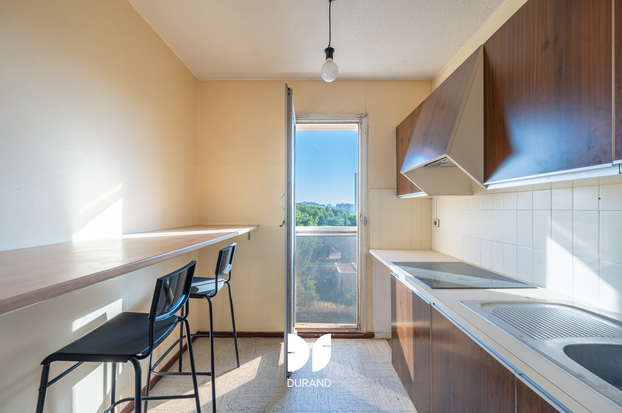 APPARTEMENT - T2 - 44m2 - LA TIMONE - 13010 MARSEILLE