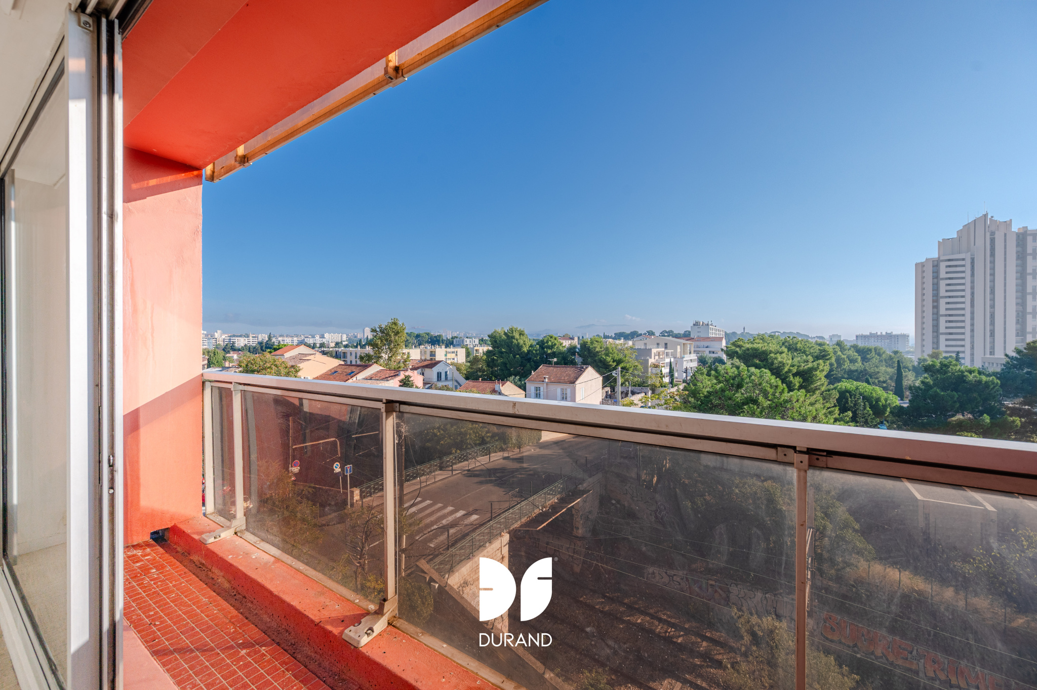 APPARTEMENT - T2 - 44m2 - LA TIMONE - 13010 MARSEILLE