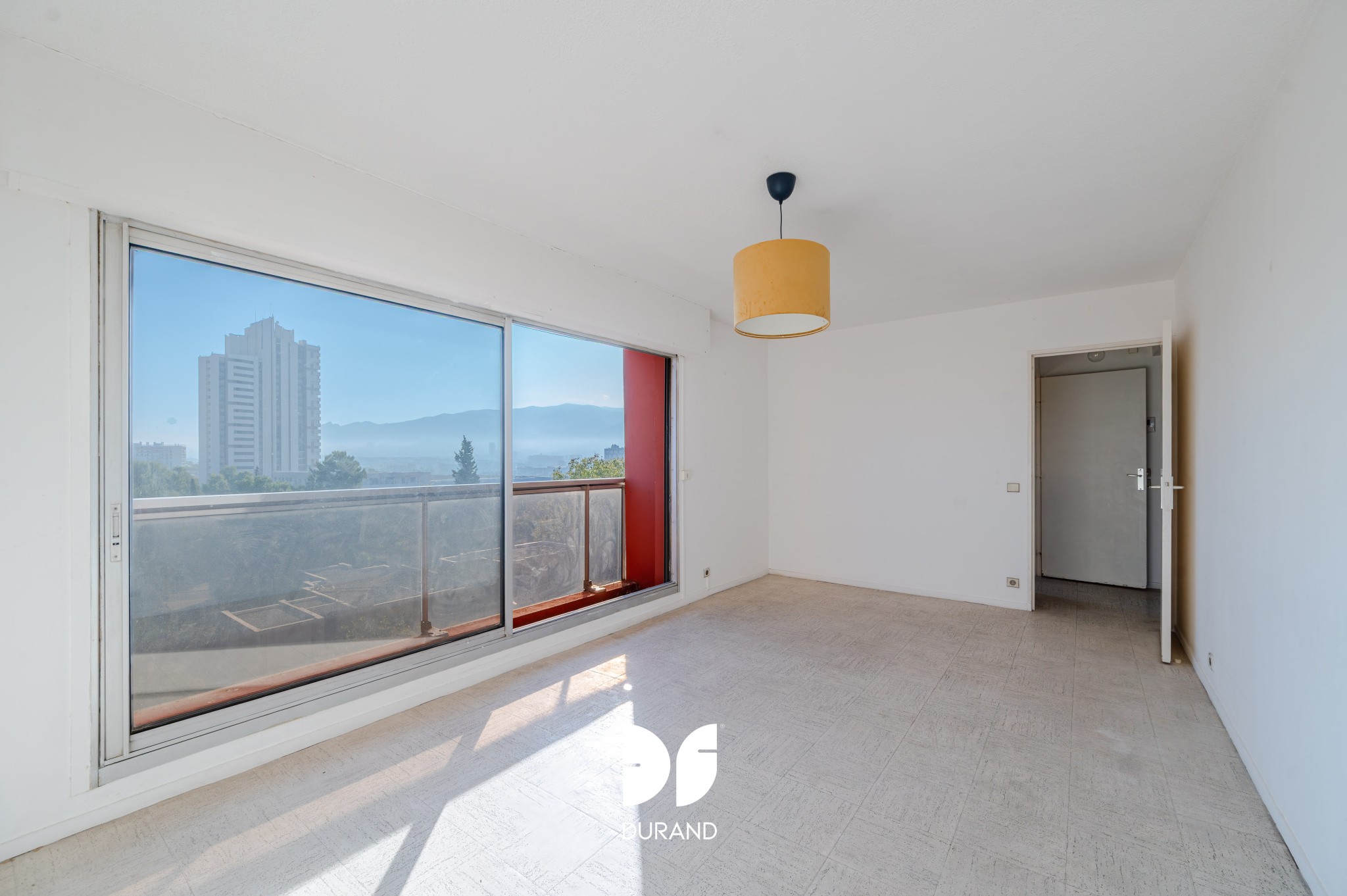 APPARTEMENT - T2 - 44m2 - LA TIMONE - 13010 MARSEILLE