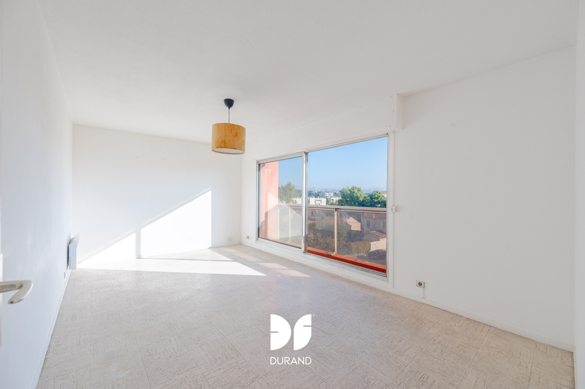 APPARTEMENT - T2 - 44m2 - LA TIMONE - 13010 MARSEILLE