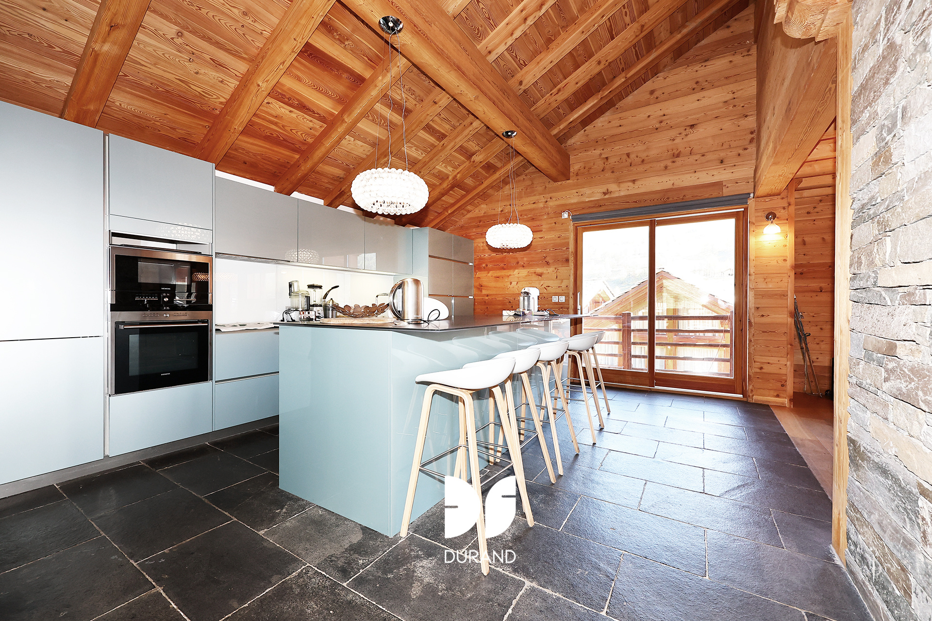 CHALET D’EXCEPTION   HAUT DE STATIOn