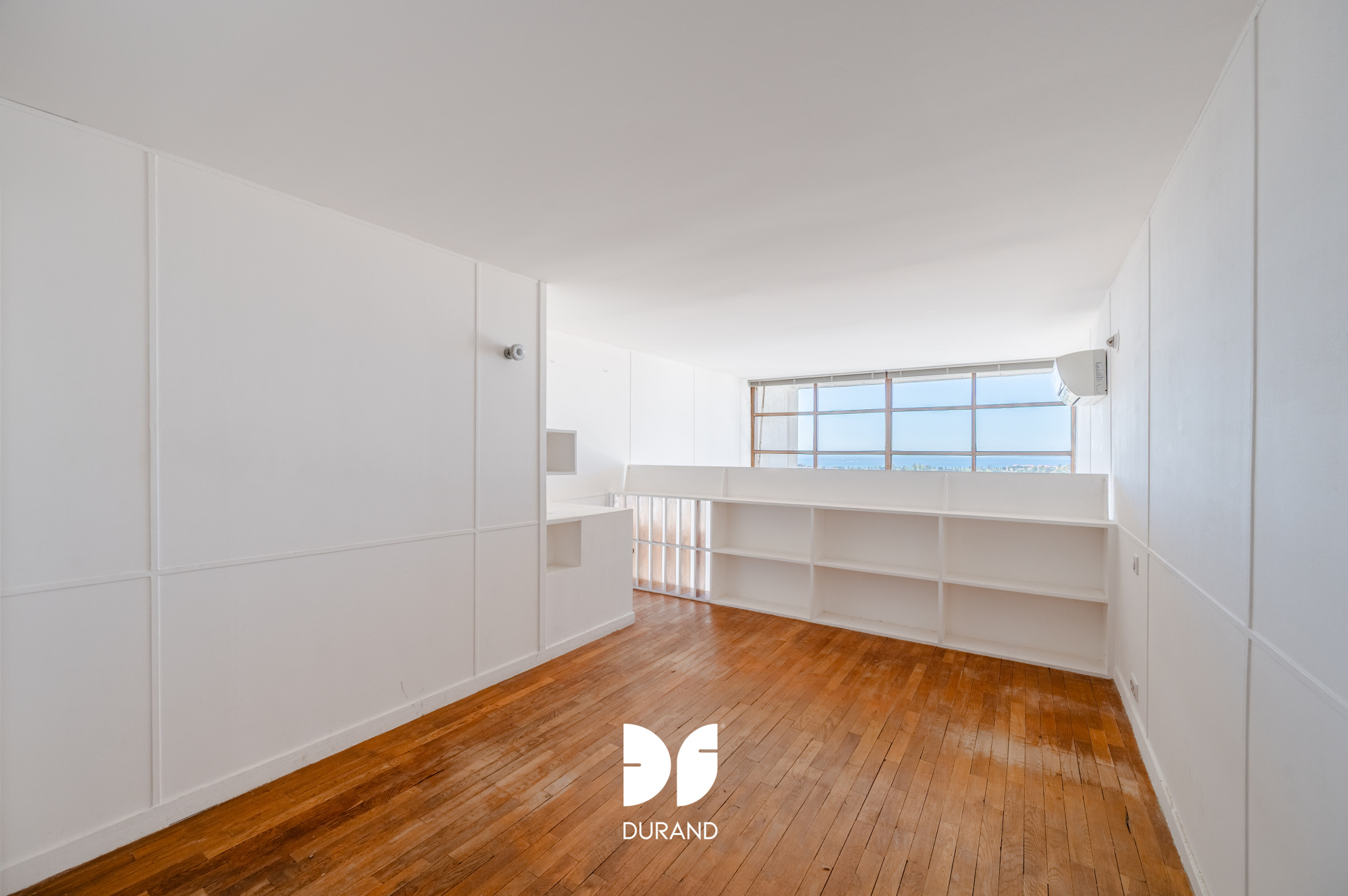 APPARTEMENT - DUPLEX - TYPE E - LE CORBUSIER - 13008 MARSEILLE