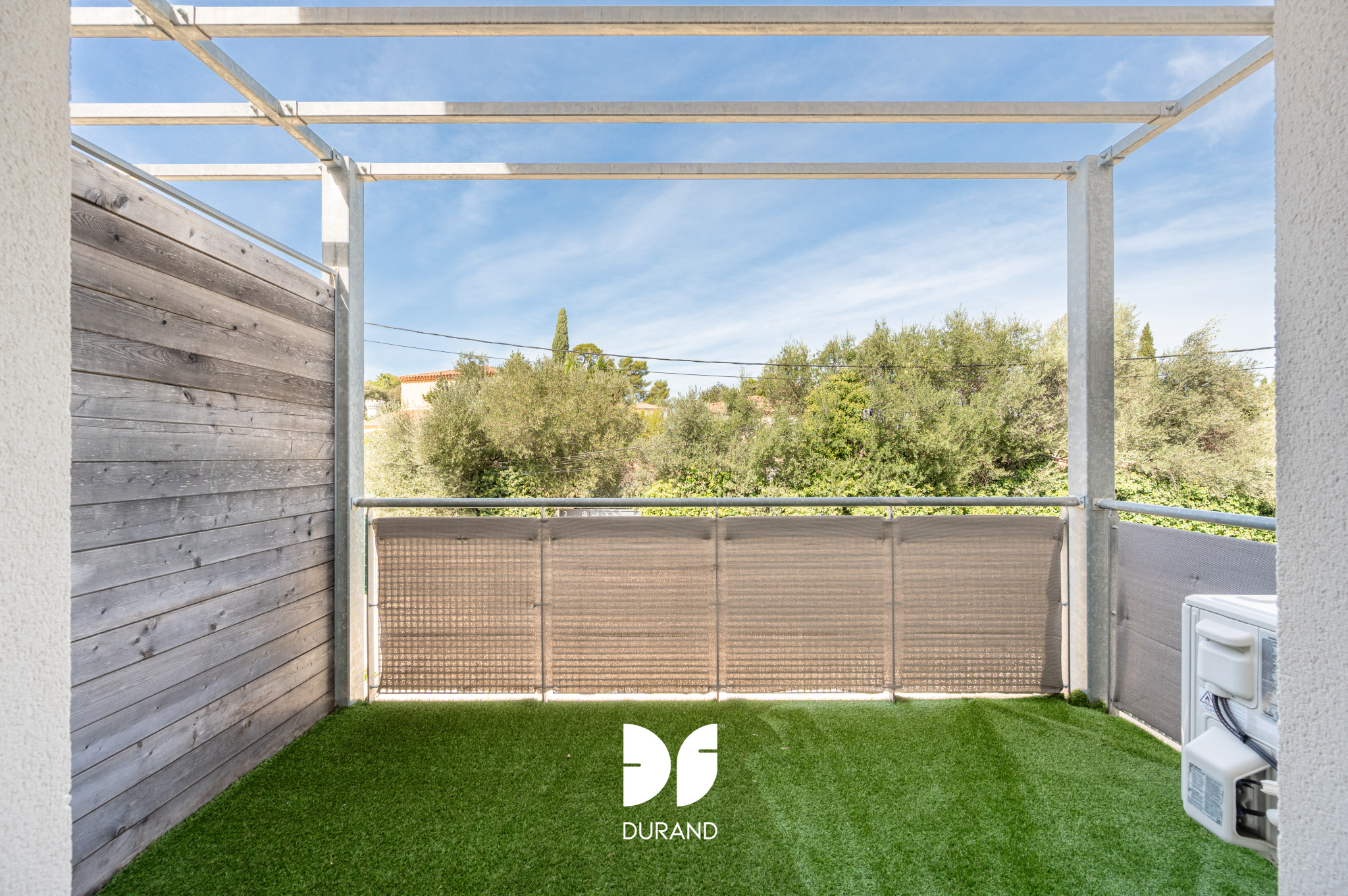 APPARTEMENT - T3 - 57M2 - LES TROIS LUCS - 13012 MARSEILLE