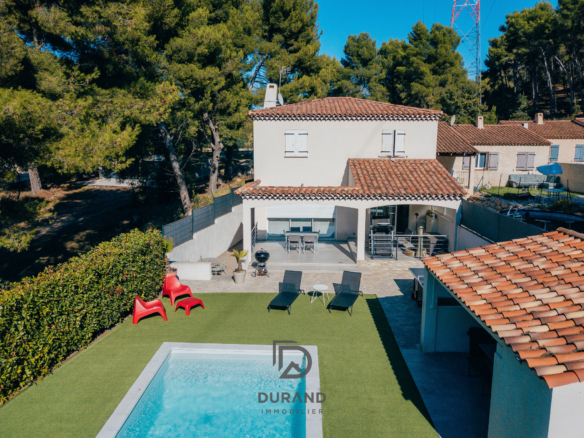  VILLA PISCINE - LA PIGNE - 13170 LES PENNES MIRABEAUX
