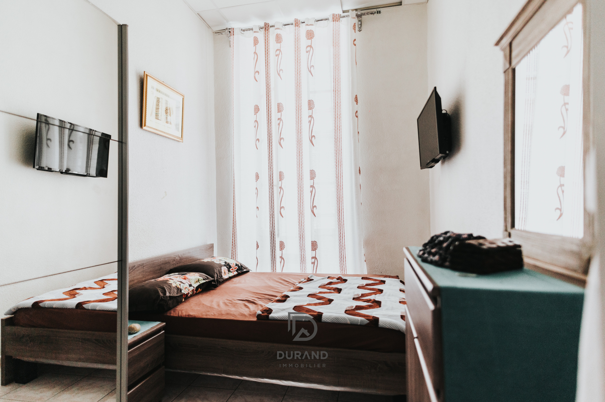 Appartement T3 de 75m2 – La Plaine – 13001 Appartement T3 de 75m2 - La Plaine - 13001