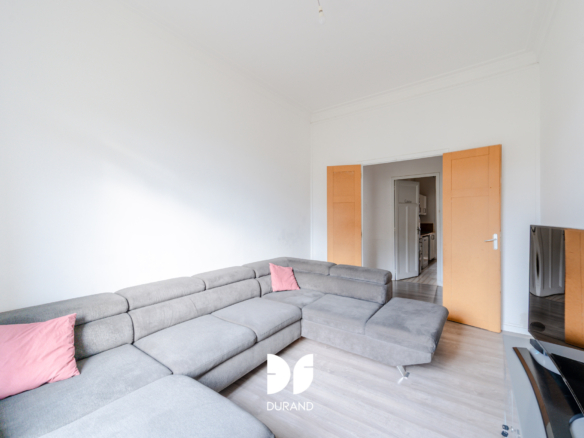 APPARTEMENT - TYPE 3 - LODI - 13006 MARSEILLE