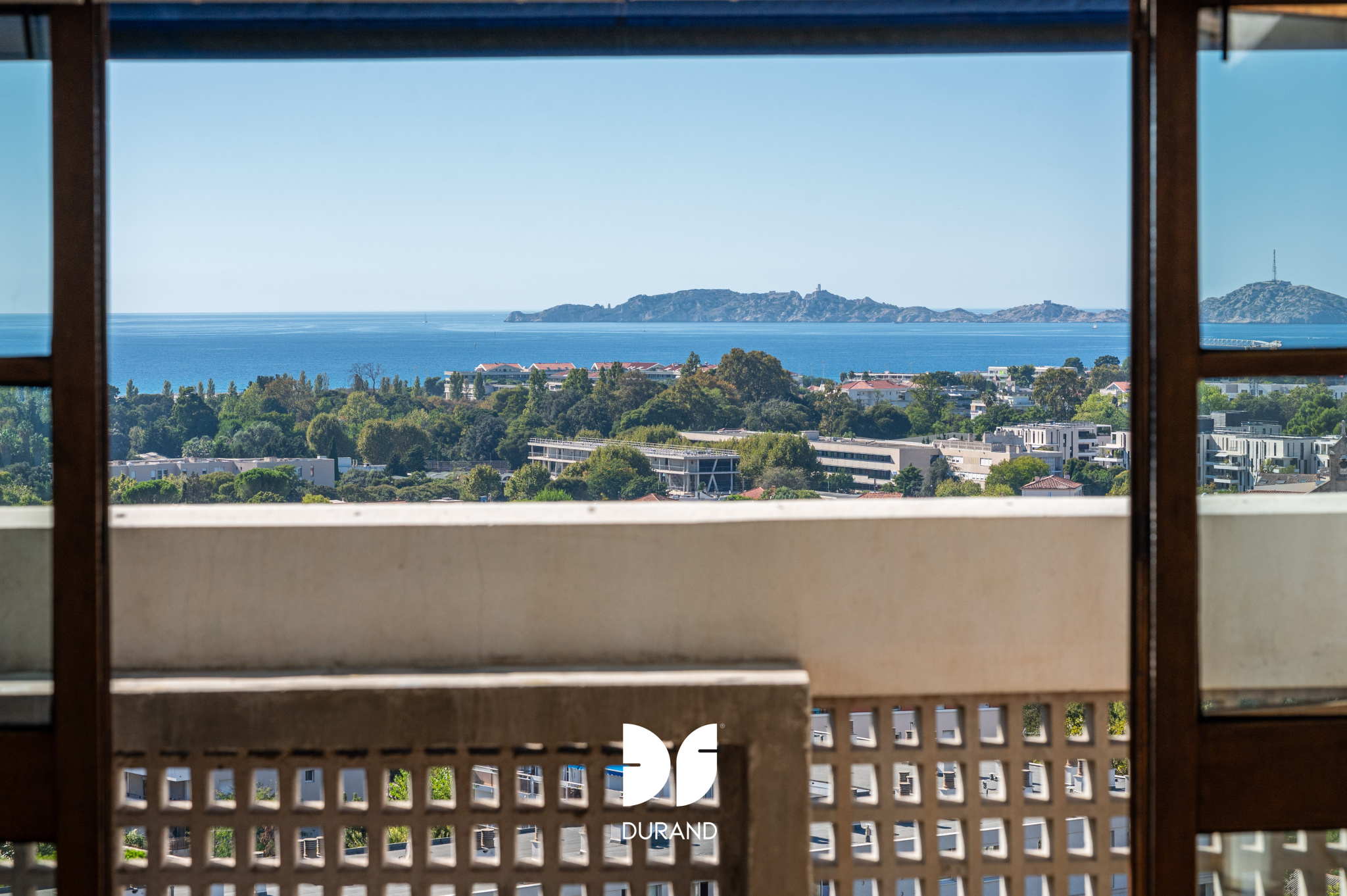 APPARTEMENT - DUPLEX - TYPE E - LE CORBUSIER - 13008 MARSEILLE