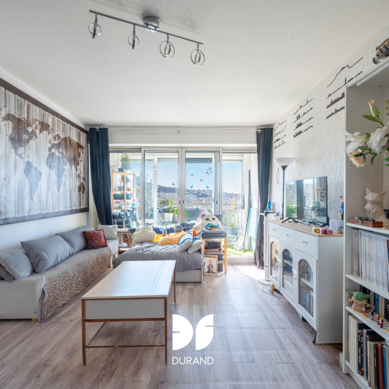 APPARTEMENT - TYPE 3 - VUE PANORAMIQUE - LOUE - 13006 MARSEILLE