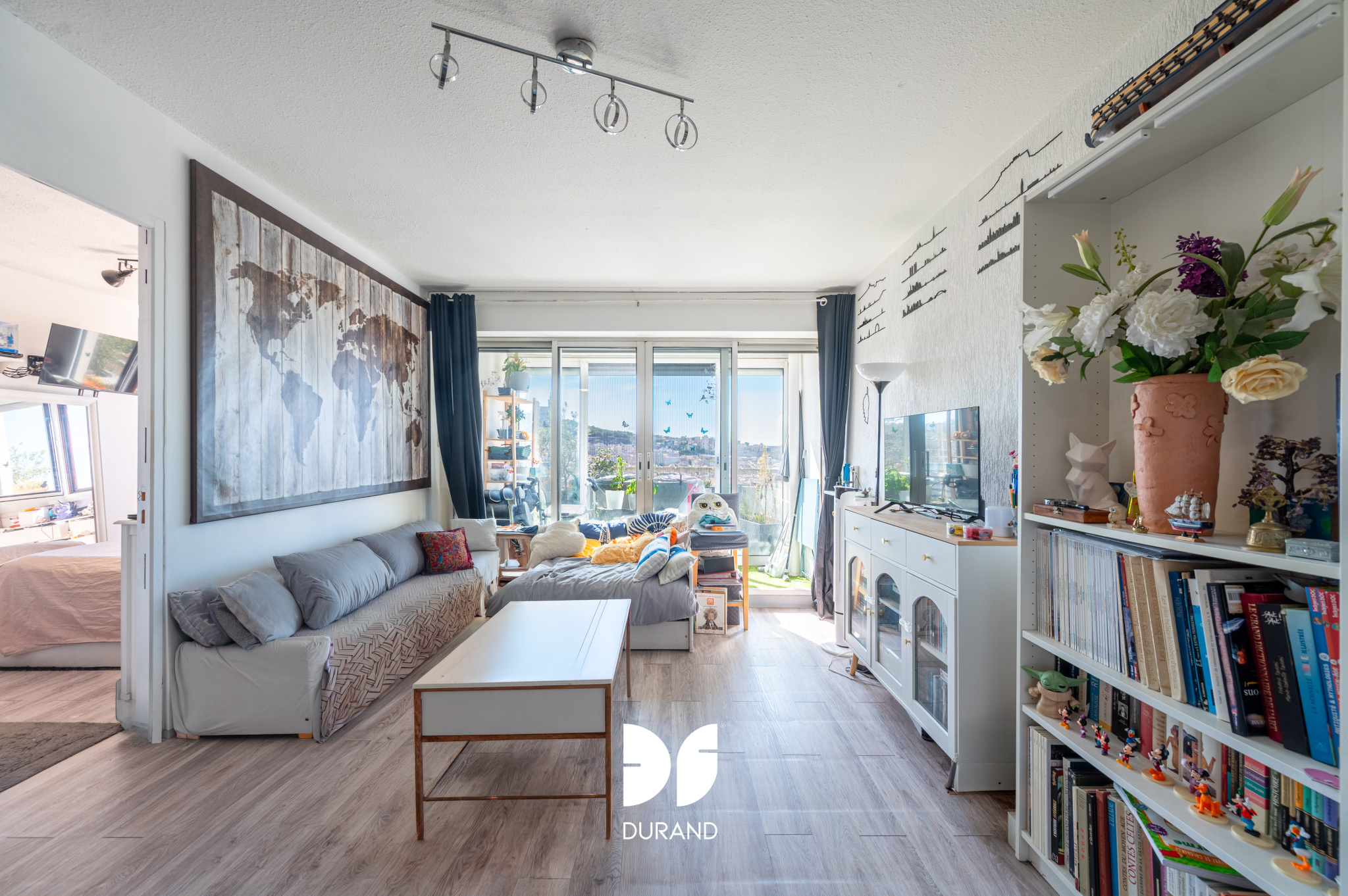 APPARTEMENT - TYPE 3 - VUE PANORAMIQUE - LOUE - 13006 MARSEILLE