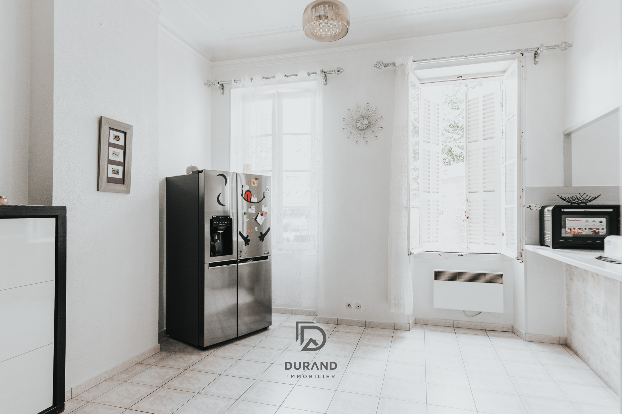 Appartement T3 de 75m2 – La Plaine – 13001 Appartement T3 de 75m2 - La Plaine - 13001