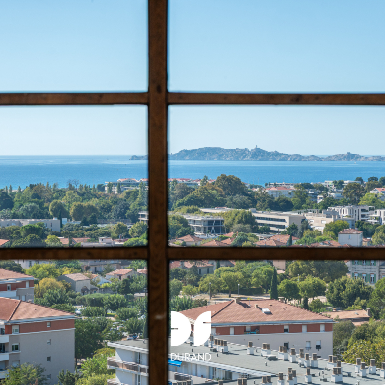 APPARTEMENT - DUPLEX - TYPE E - LE CORBUSIER - 13008 MARSEILLE