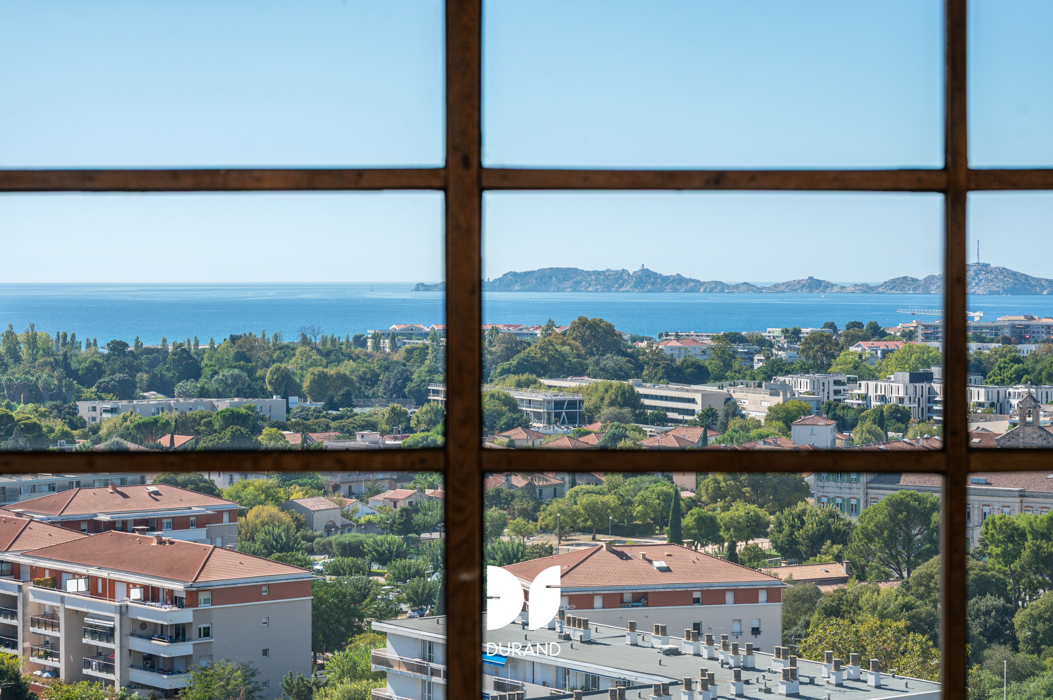 APPARTEMENT - DUPLEX - TYPE E - LE CORBUSIER - 13008 MARSEILLE